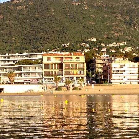 Hôtel Les Alizés Cavalaire-sur-Mer Exterior foto